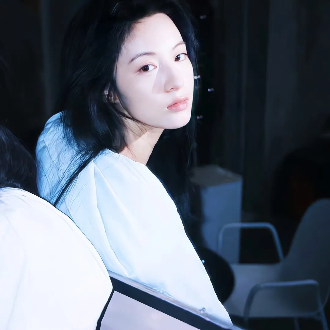 歌女怀春